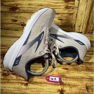 Brooks Womens Launch 8 1203451B653 Pink Running Shoes Sneakers Size 7.5